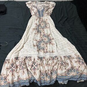 Jaase Cream and Blue Floral Maxi Dress